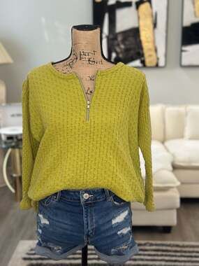 Live Wire Olive Green Textured Waffle Knit Half-Zip Pullover Sweater